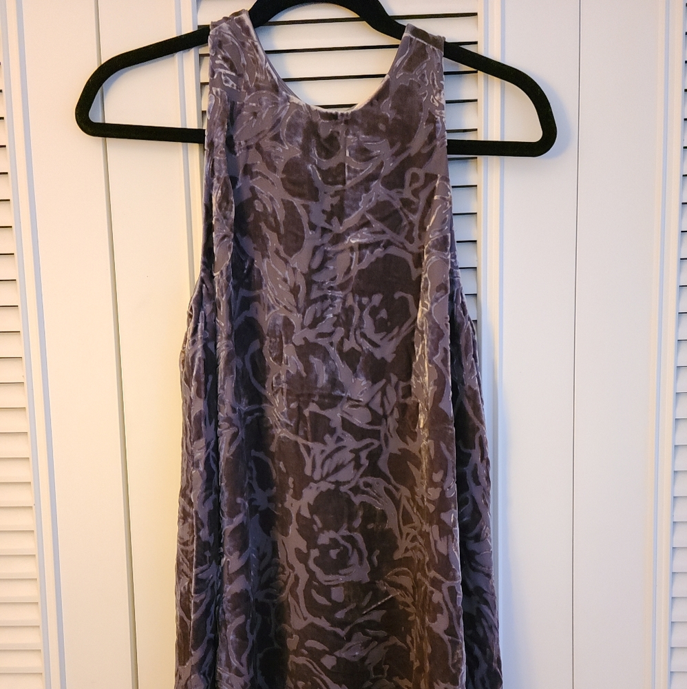 Aritzia Wilfred Silk and Velvet Flower Dress